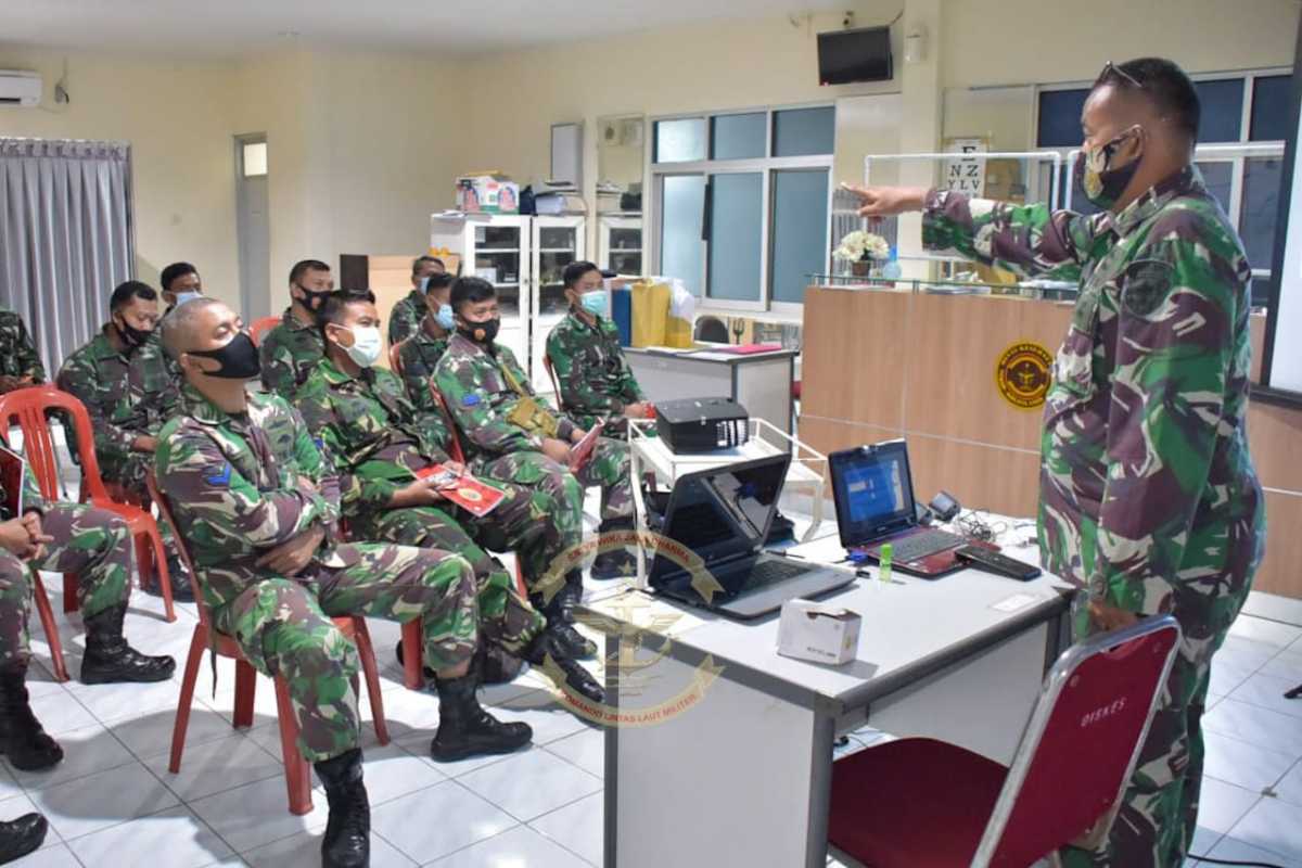 50 Prajurit Kolinlamil Ikuti Latihan Evakuasi Medis Penanggulangan Covid-19