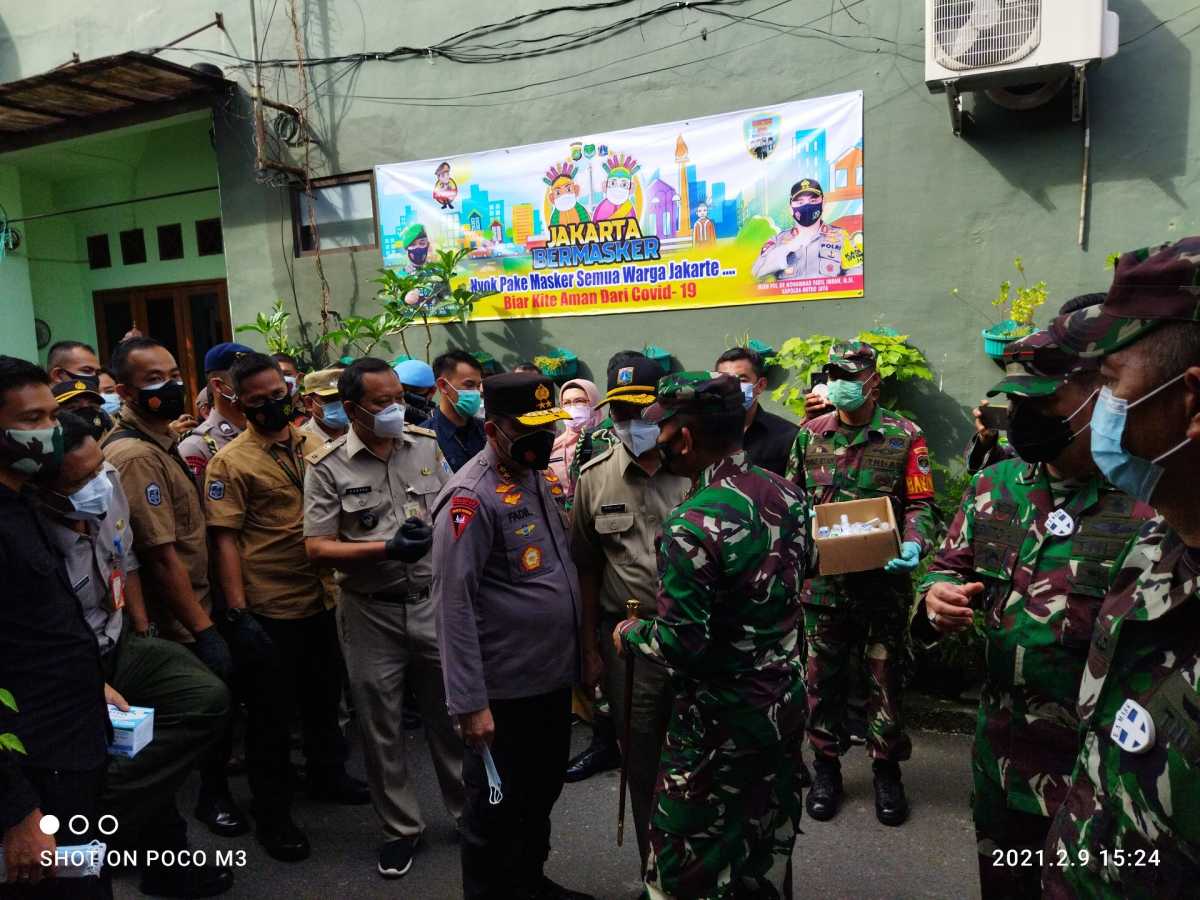 Tiga Pilar DKI Jakarta Tinjau Kampung Tangguh Jaya Di RW05 Sunter Agung