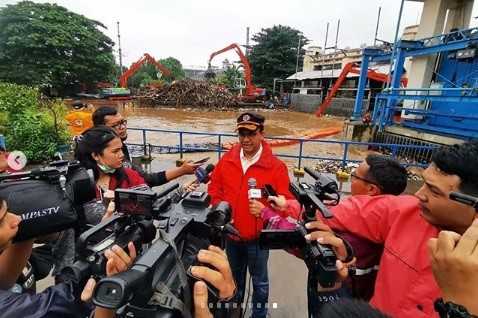 Soal Banjir, Nursyahbani Katjasungkana Bela Anies Baswedan
