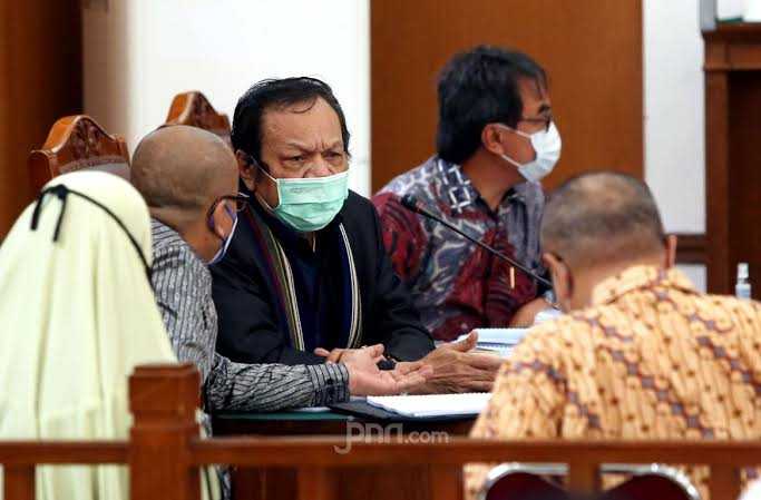 Kuasa Hukum HRS Dilarang Masuk Ruang Sidang