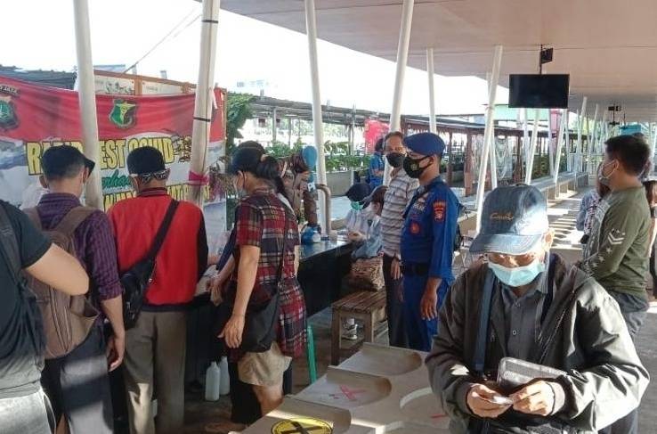 Bulan Ramadhan, Polres Kepulauan Seribu Tetap Layani Rapid Tes Gratis