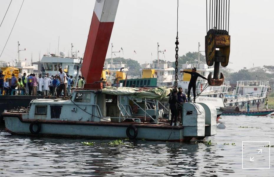 Kecelakaan Kapal Feri Bangladesh Menewaskan 26 Orang