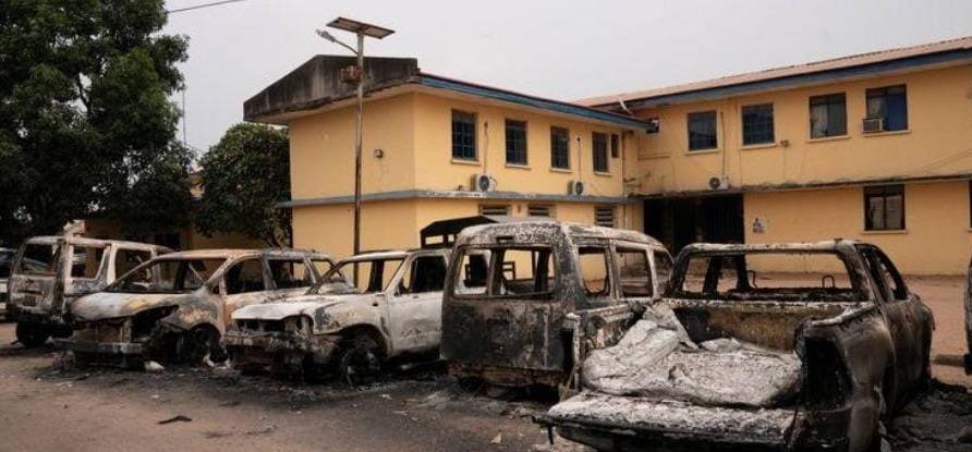 Serangan Penjara di Nigeria, Kelompok Bersenjata Bebaskan 1.800 Narapidana