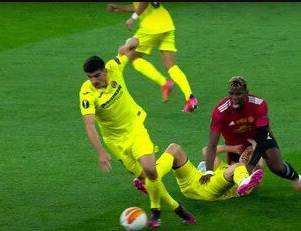 Villarreal unggul 1-0 atas Manchester United di Babak Pertama