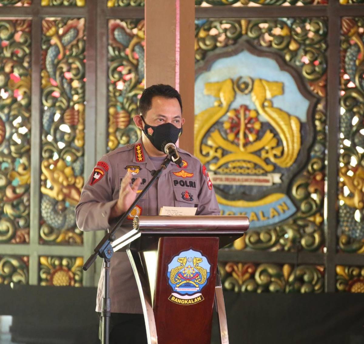 Kapolri dan Panglima TNI Masih Banyak Temukan Warga Tak Kenakan Masker