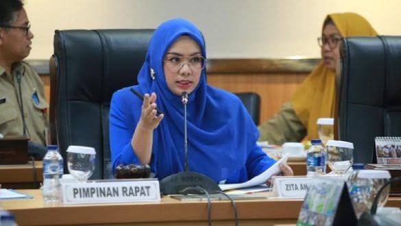 DPRD DKI Sebut Daya Tampung Sekolah Jadi Masalah Setiap PPDB Dibuka