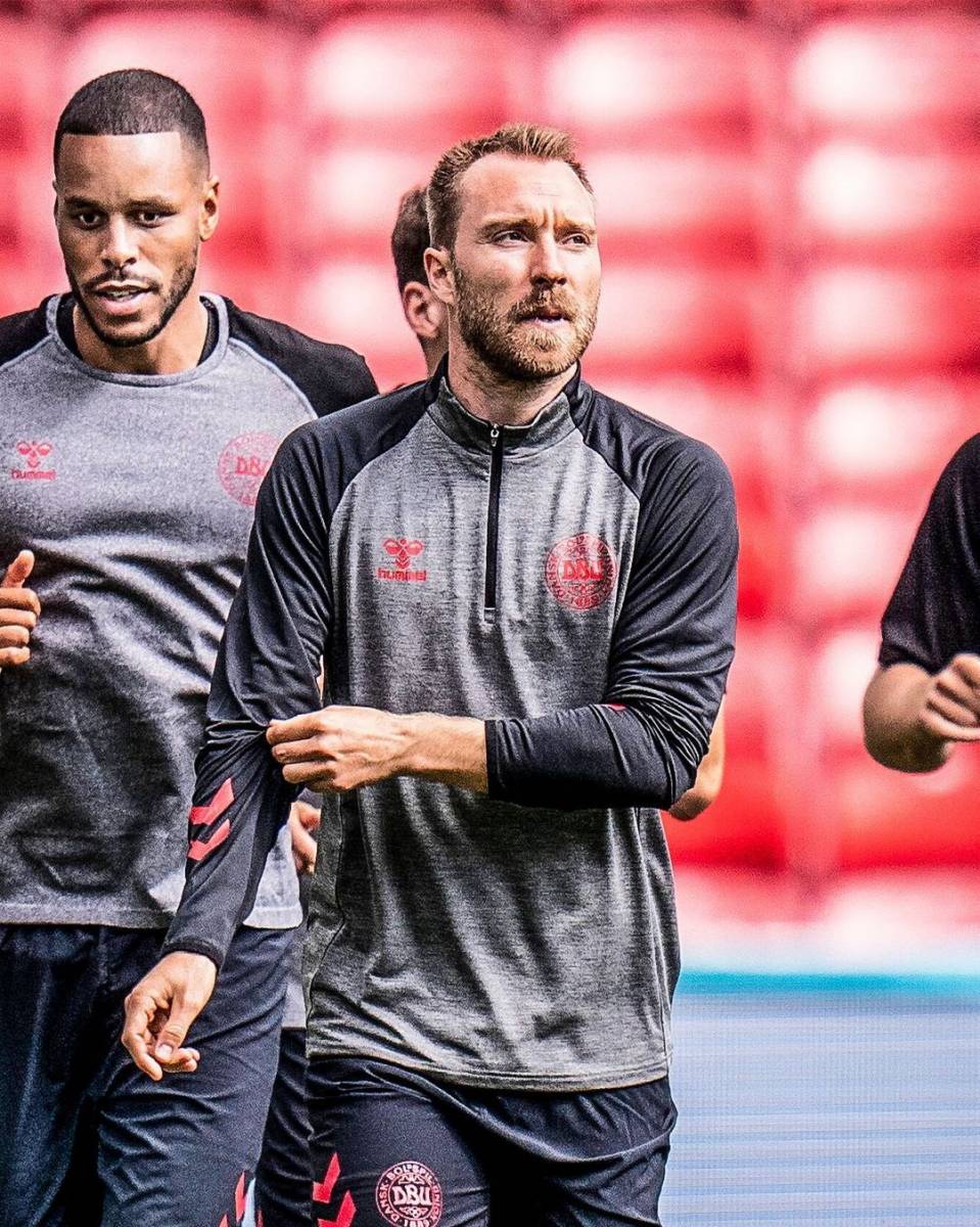 Christian Eriksen Jatuh Tak Sadarkan Diri pada Pertandingan Denmark vs Finlandia