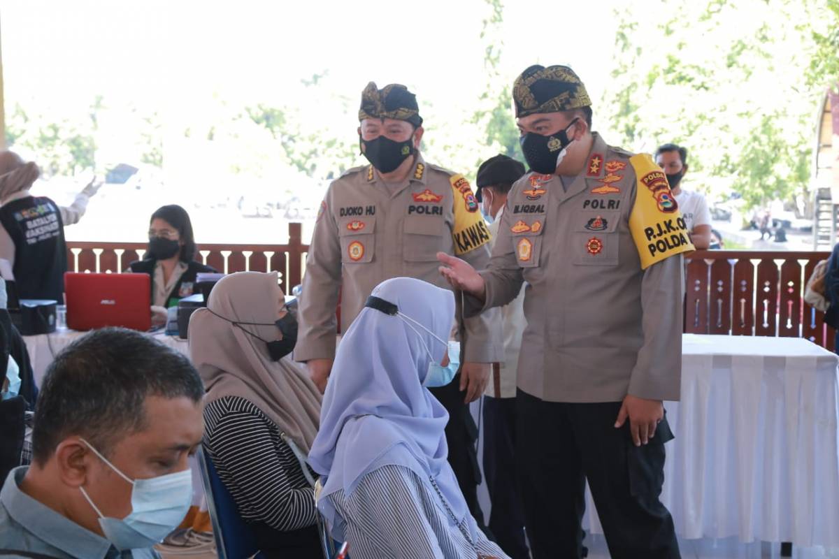 Peringatan HUT Akpol Ke 30 Dirangkai Dengan Kegiatan Vaksinasi Massal
