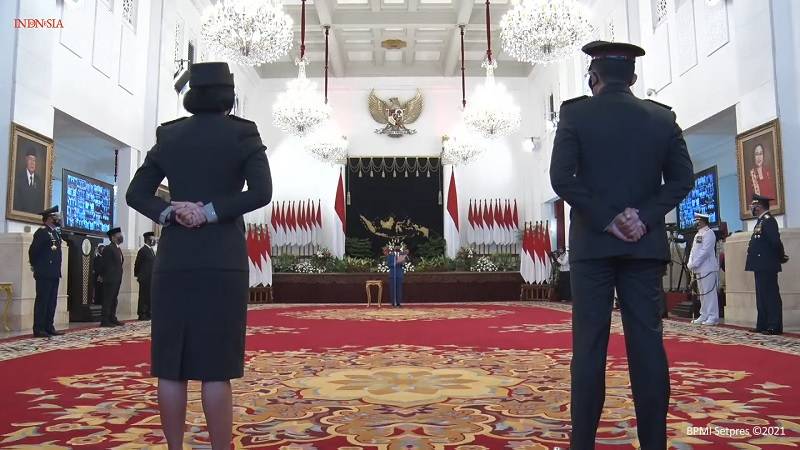HUT Ke-75 Bhayangkara, Presiden Jokowi: Polri Jangan Lengah dalam Menjalankan Tugas Pokoknya Ditengah Keseriusan Penanganan Covid-19