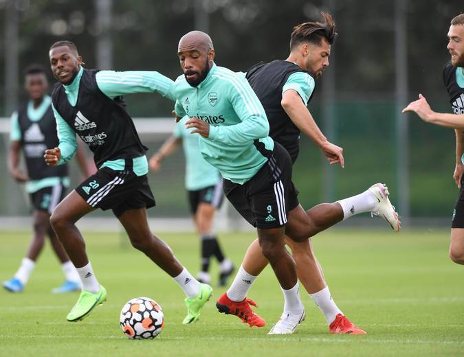 Atletico Madrid dan Lacazette Lagi !