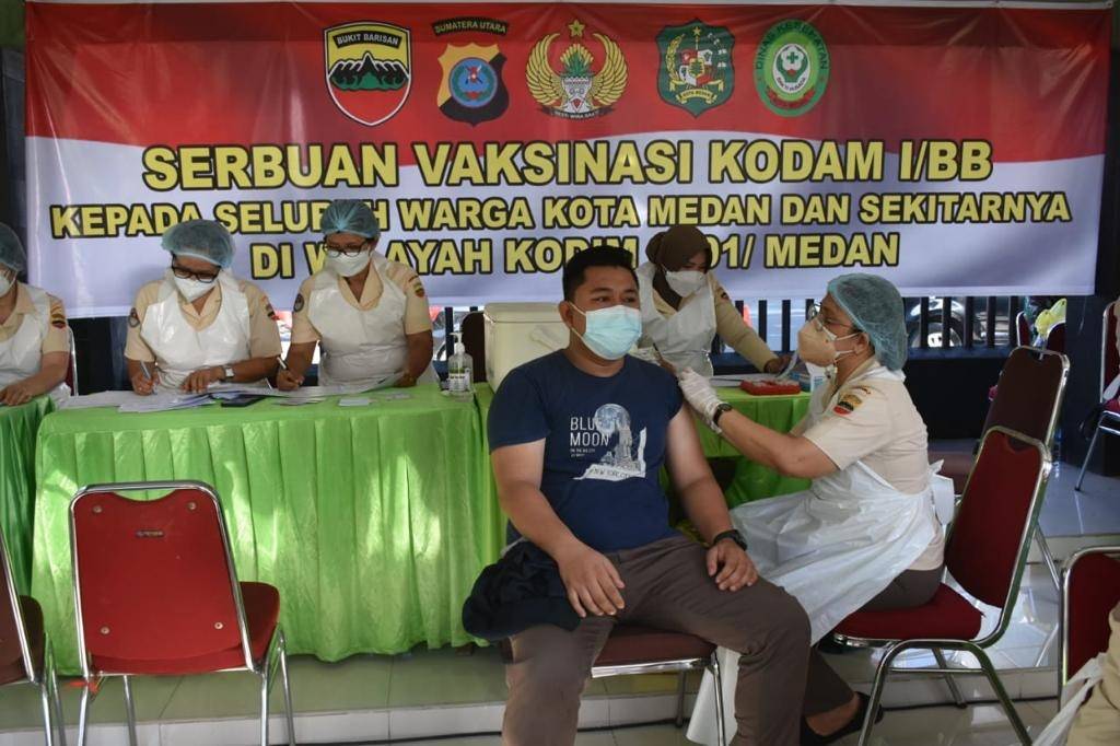 Ketua DPD Minta Masyarakat Tak Takut Divaksin