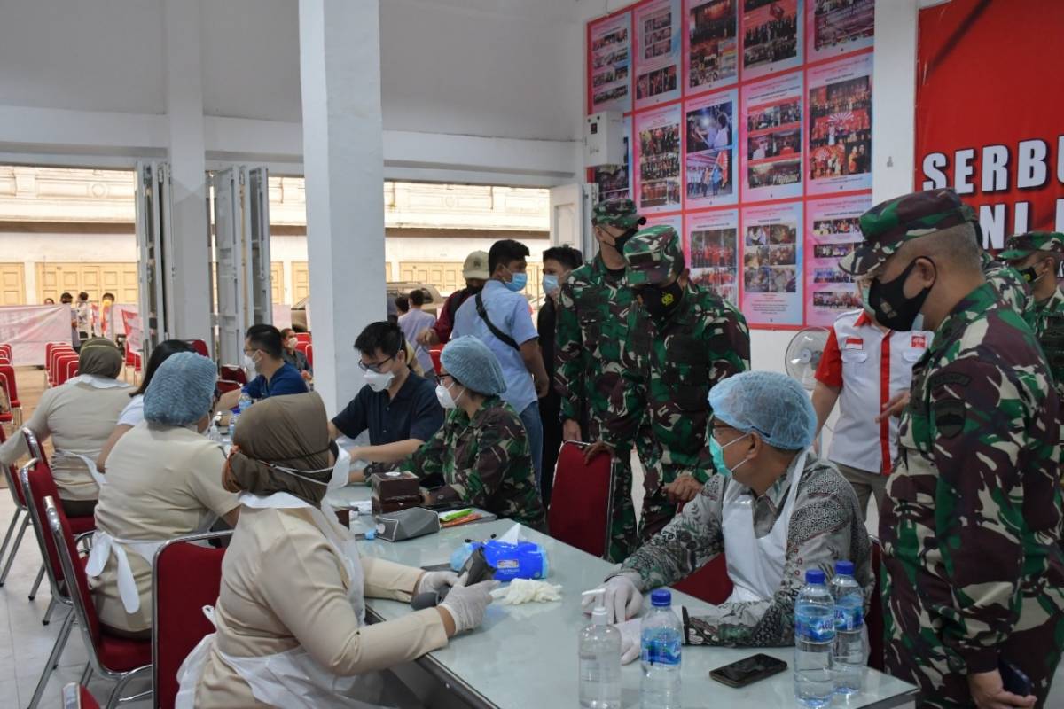 Kodam I/BB Gelar Vaksinasi Massal