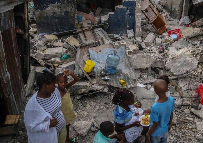 Gempa Haiti, 1.297 Tewas, 5.700 Terluka