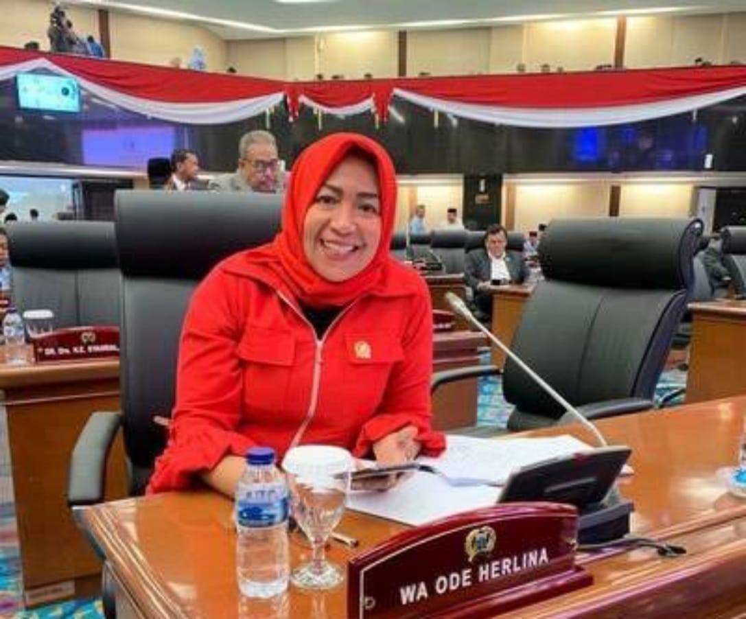 PPKM Berimbas Perekonomian, DPRD DKI: Harus Bergerak Cepat Capai Target Vaksinasi