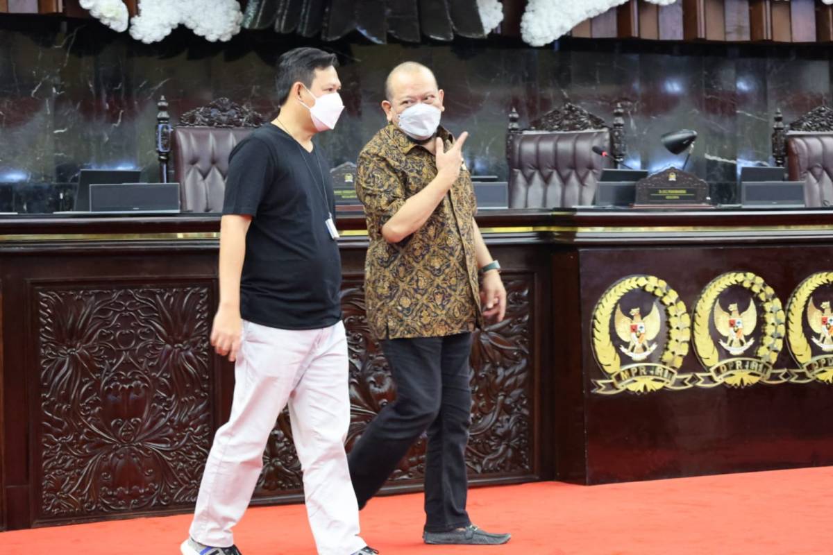 Utamakan Kesehatan, Ketua DPD RI Ajak Masyarakat Rayakan HUT RI Lewat RDI