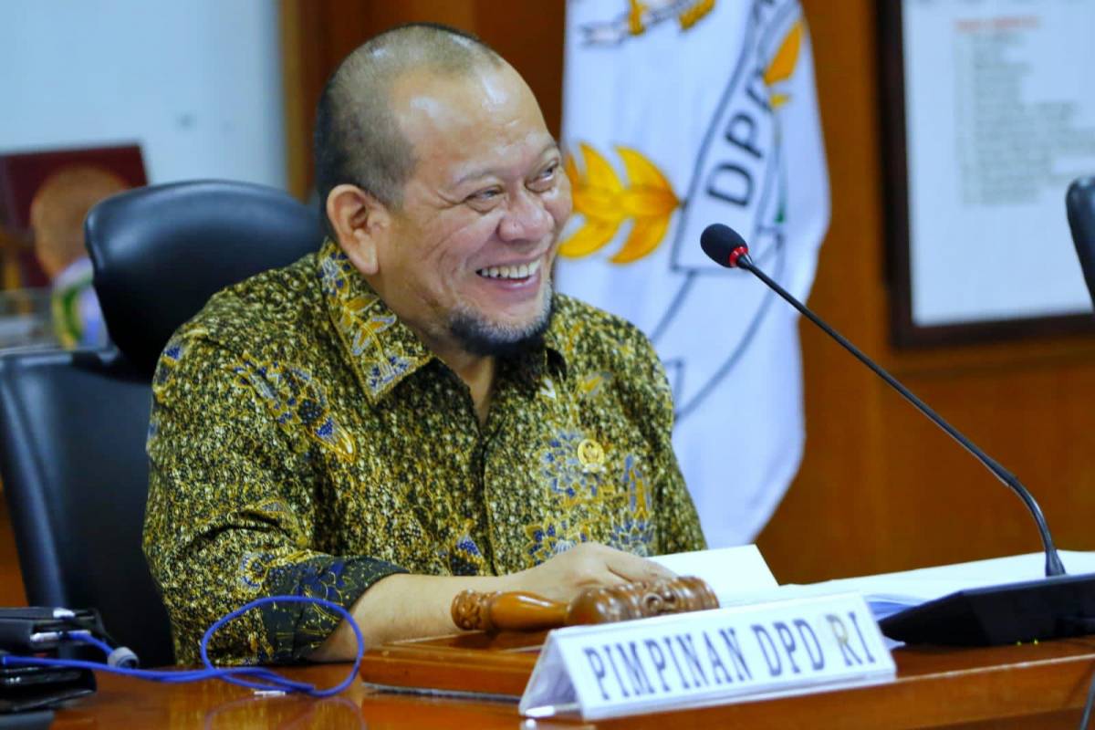 Disorot Presiden, Ketua DPD RI Minta Kepala Daerah di Jatim Optimalkan Isolasi Terpusat