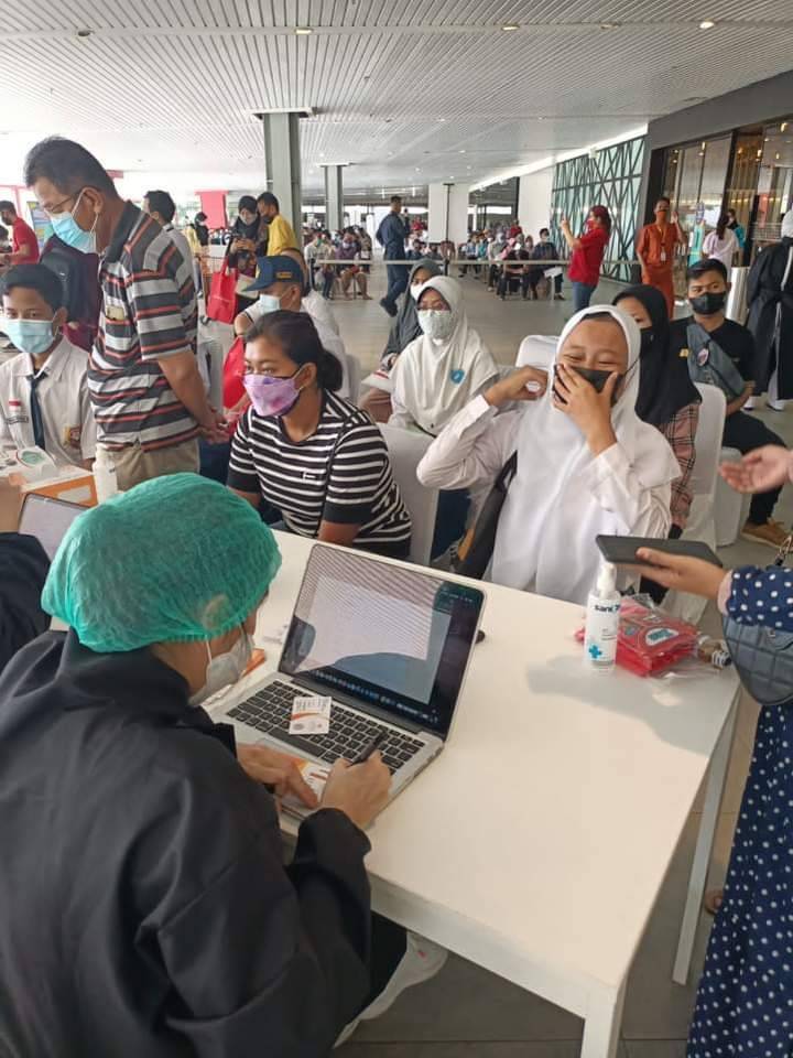 Klinik ODAC Bersama QBIG Gelar Konsultasi Gigi dan Vaksinasi 1.000 Anak