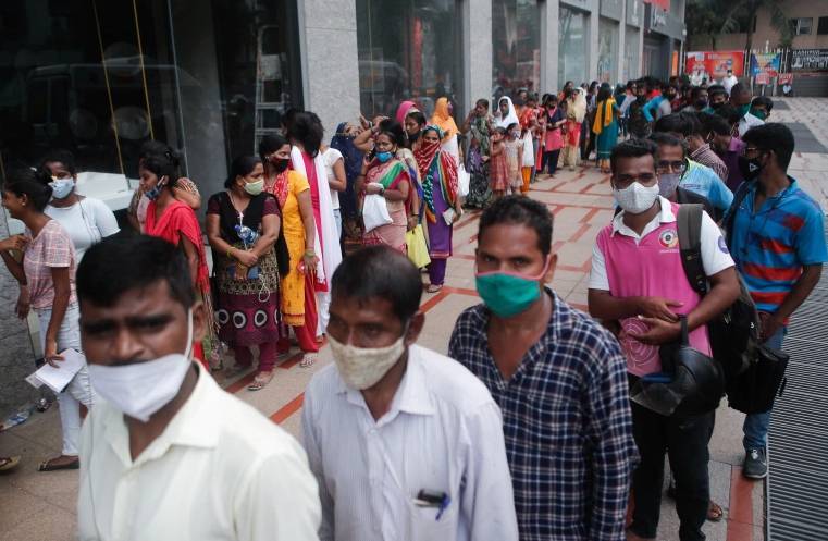 Covid Kumat Lagi, India Laporkan 333 Ribu Lebih Kasus Baru dalam Sehari