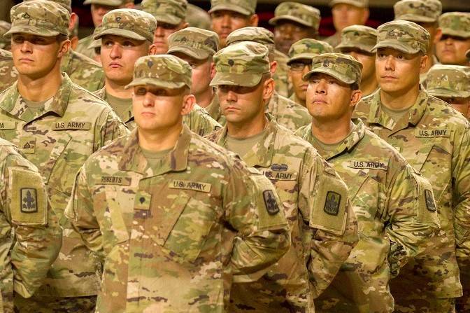 Semua Tentara AS Diwajibkan Vaksin COVID-19