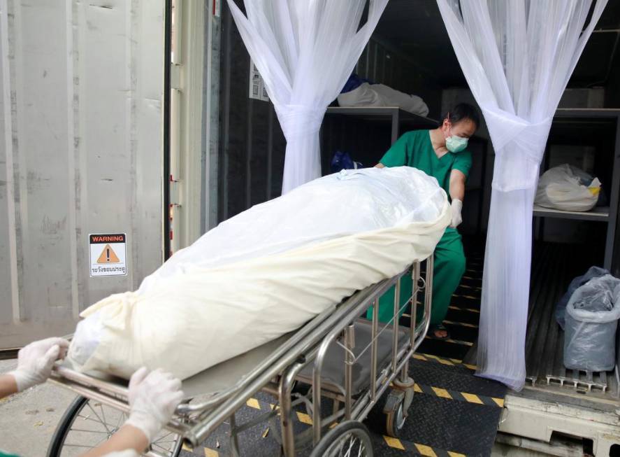 Kasus Covid-19 Melonjak, Rumah Sakit Thailand Simpan Mayat dalam Kontainer