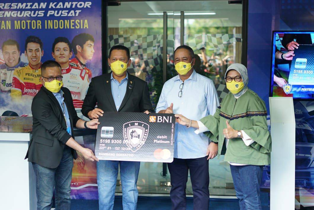 Bamsoet Resmikan Kantor Baru IMI Pusat di Kawasan GBK