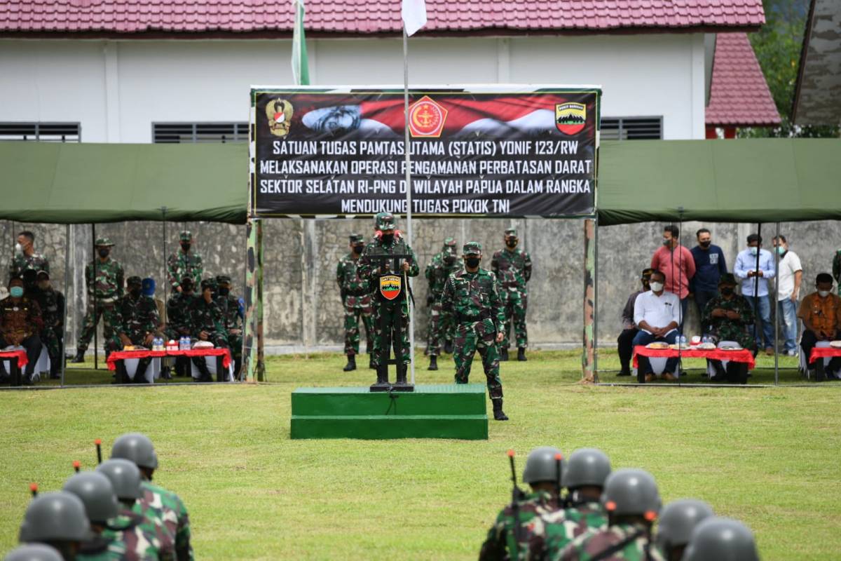 Pangdam I/Bukit Barisan Tutup Latihan Pratugas Satgas Pamtas RI-PNG Yonif 123/RW TA 2021