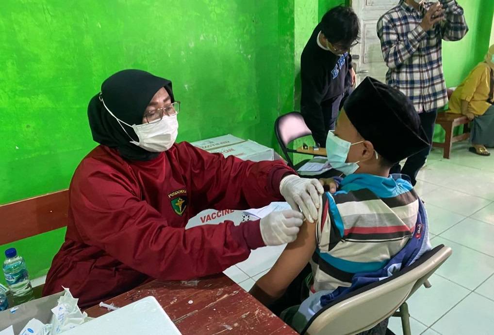 Gelar Vaksinasi Merdeka di Bogor, KMI Ikut Bantu Pemerintah Capai Herd Immunity