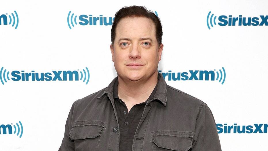 Brendan Fraser Perankan 'Firefly', Penjahat Super di Film DC 'Batgirl'