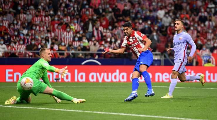 Hasil La Liga: Atletico Madrid Menang 2-0 atas Barcelona