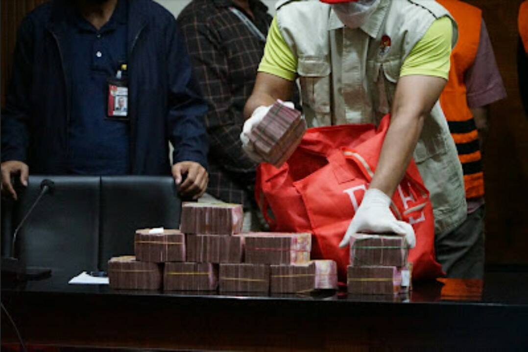 OTT Bupati Muba, KPK Amankan Duit Rp17,7 Miliar