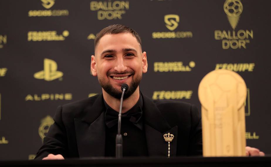 Donnarumma Raih Yashin Trophy 2021