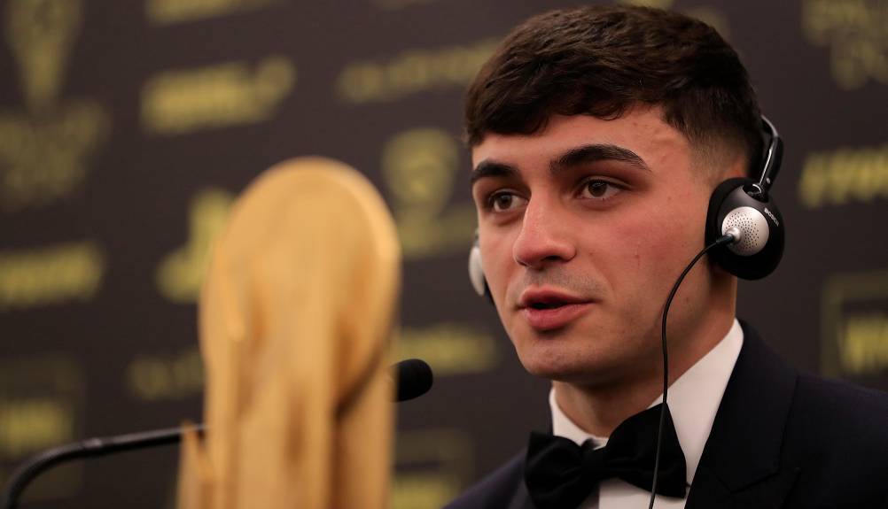Pedri, Raih Kopa Trophy 2021