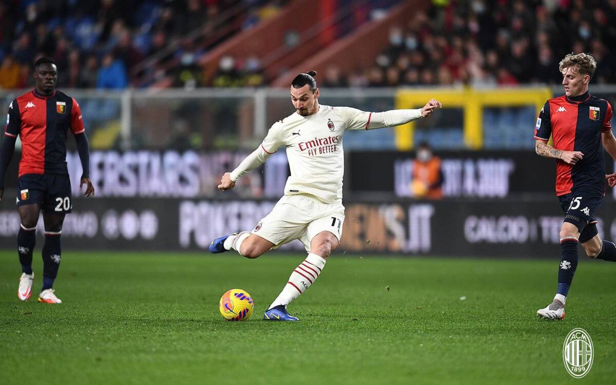 Zlatan Ibrahimovic Ingin Terus Bermain di AC Milan