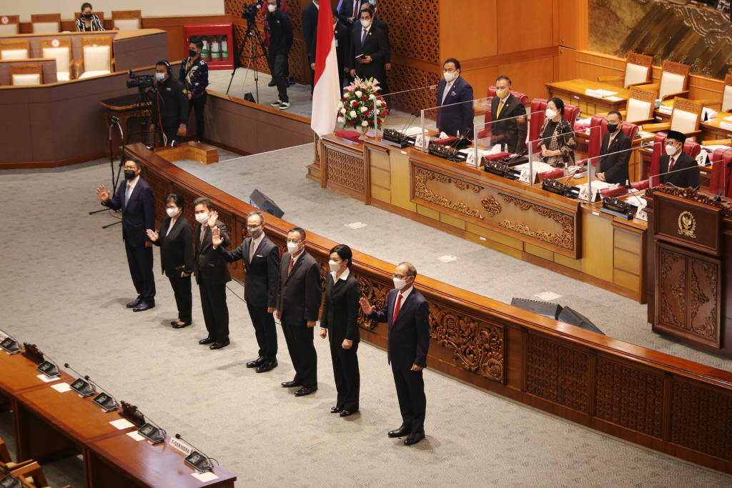Paripurna DPR Tetapkan Anggota Dewan Komisioner OJK 2022-2027 dan RUU TPKS
