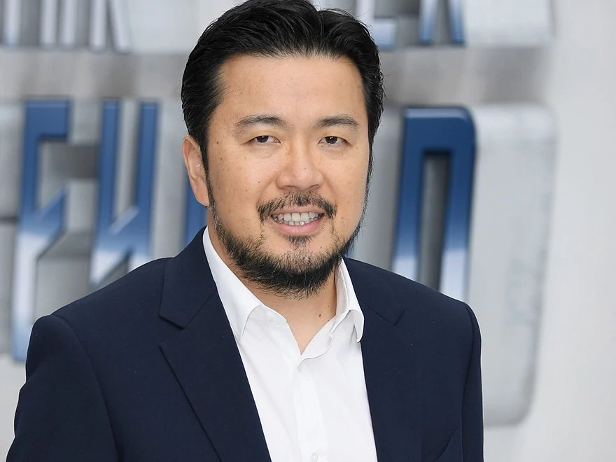 Sony Pictures Tunjuk Justin Lin Sutradarai 'One Punch Man,' Adaptasi Manga Klasik