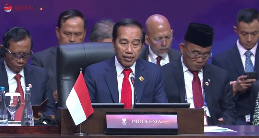 Presiden Jokowi Resmi Buka KTT ke-43 ASEAN