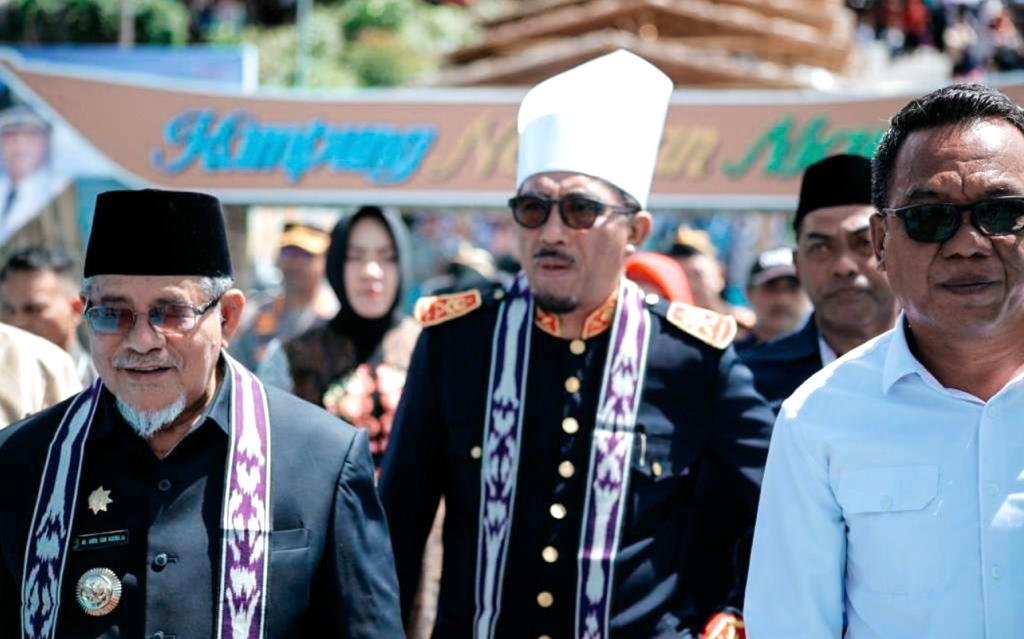 Kepala Dinas PUPR Daud Ismail Dampingi Gubernur Maluku Utara Hadiri FKNT 2023 di Tidore