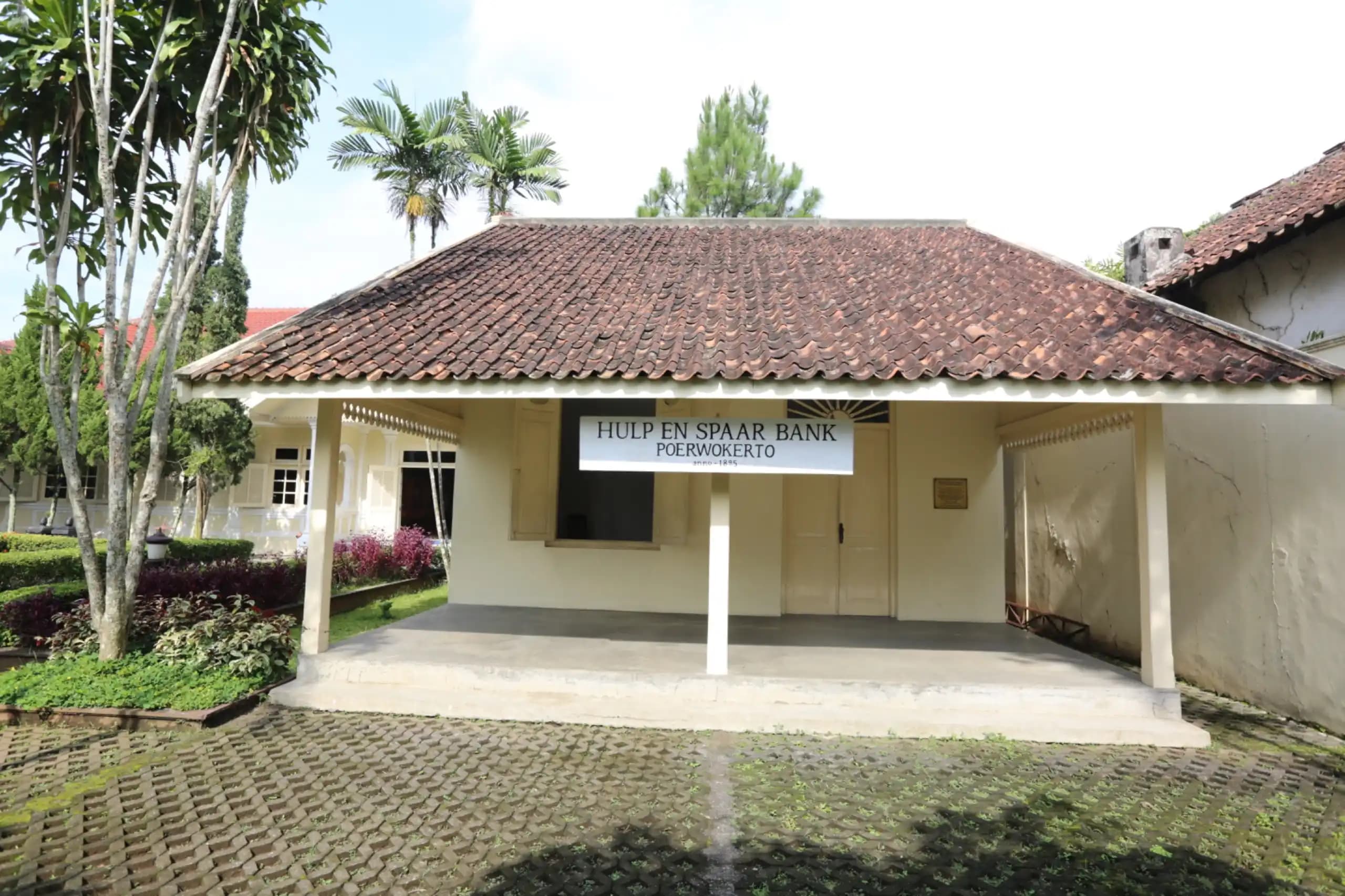 130 Tahun Perjalanan BRI