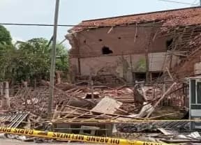 Ledakan Gudang Besi di Bangkalan, Polisi Temukan 4 Mortir