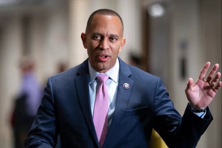 Gantikan Nancy Pelosi, Hakeem Jeffries Terpilih Sebagai Ketua DPR AS Pertama dari Kulit Hitam