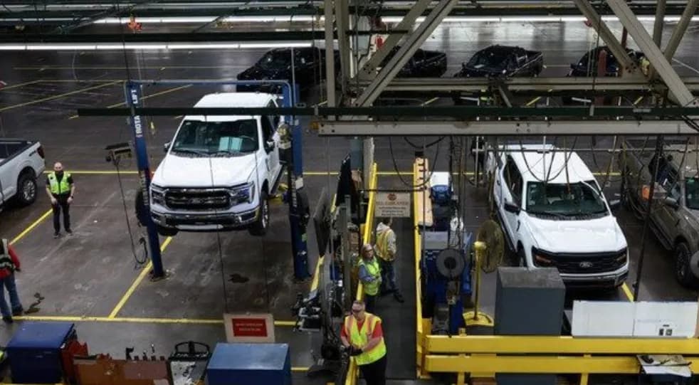 Industri Otomotif RI Terancam: Dua Pabrik Jepang Dikabarkan Hengkang ke Vietnam