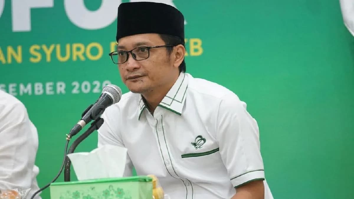 AI Mulai Ubah Dinamika di Pesantren, PKB Ingatkan Kiai Jangan Kehilangan Wibawa