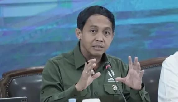 KPK Bongkar Tiga Pertemuan Raja Juli dengan Bupati Kuansing, Dugaan Aliran Uang Menguat Sejak April