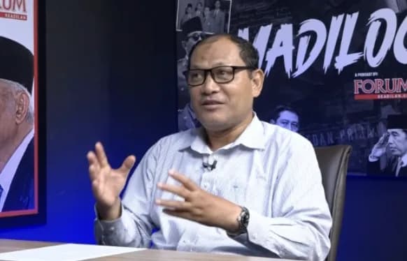 Ekonom Soroti Kejanggalan Utang Era Jokowi: Uangnya Mengalir ke Mana?