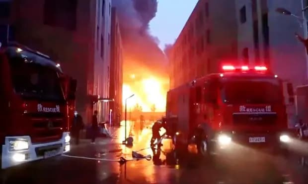 Tindak Tegas Pelaku Unjuk Rasa Pengetatan COVID-19, Beijing dan Shanghai Dijaga Ketat Aparat Keamanan