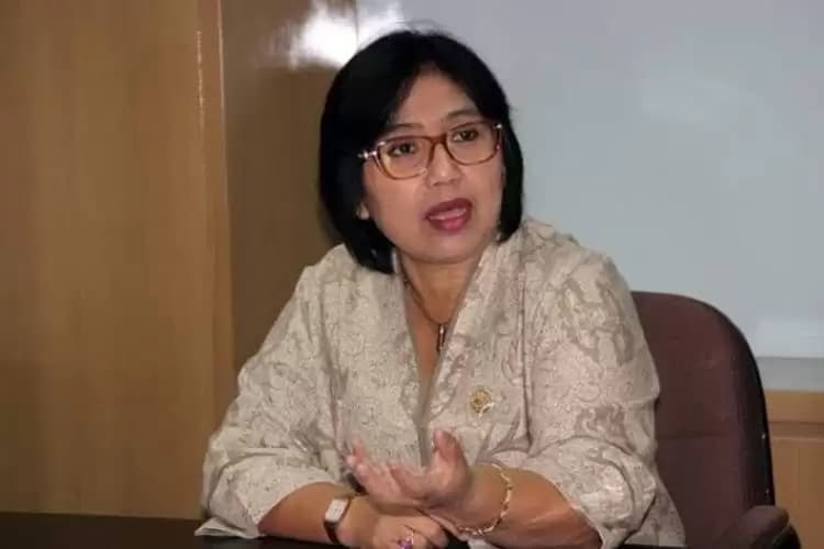 DPR Geram, Minta Pelaku Usaha Pembuat 50 Obat Ilegal dan 181 Kosmetik Berbahaya Dihukum Berat