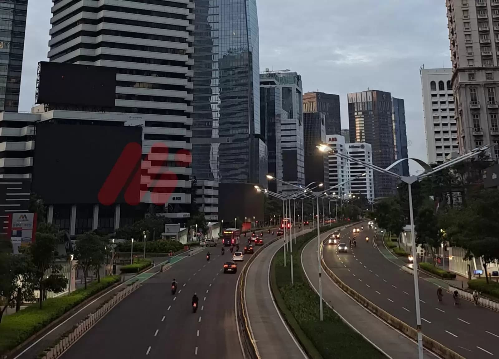 Perekonomian Indonesia ‘Agak Laen’ Dibanding Negara Lain!