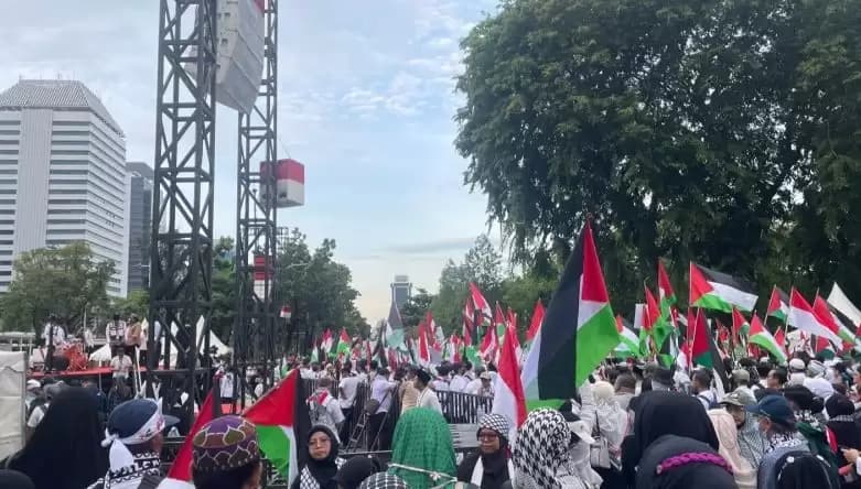 100 Hari Genosida Gaza Diperingati di Depan Kedubes AS