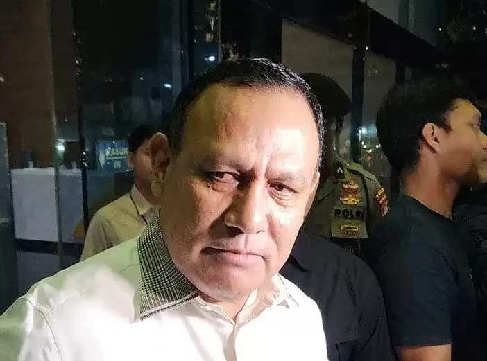 Berkas Perkara Firli Tak Kunjung Lengkap, Ada Tawar-menawar atau Tak Mampu Muat Bukti?