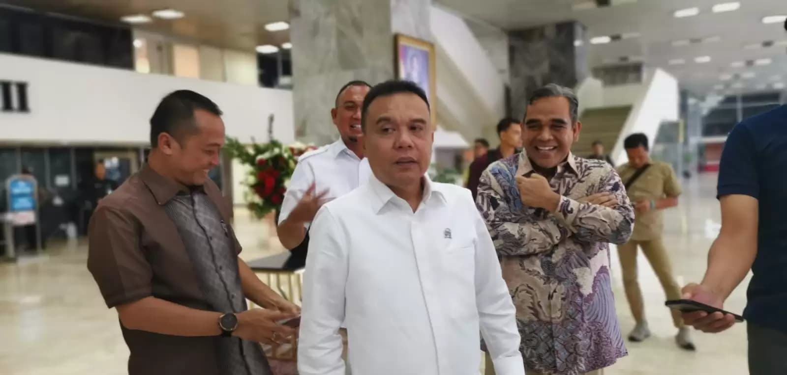Dasco Bantah Dirinya Bagi-bagi Uang Seperti Video yang Beredar